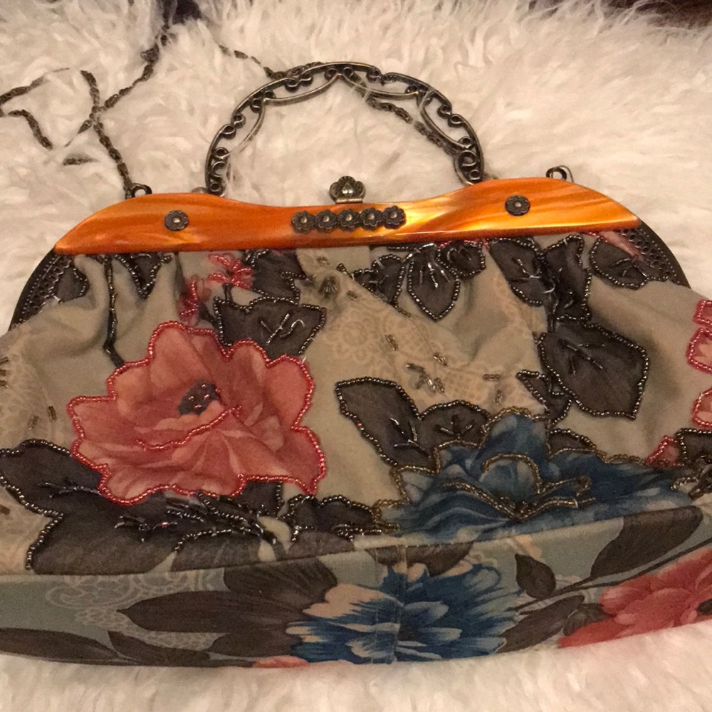 Beaded bag5️⃣for$3️⃣0️⃣